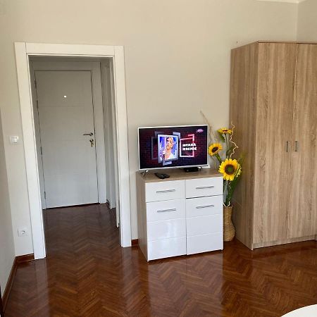 Apartment Dada Center Of Белград Экстерьер фото